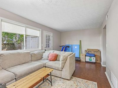 885 Regal Path Ln
