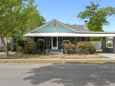917 Grace Ave
