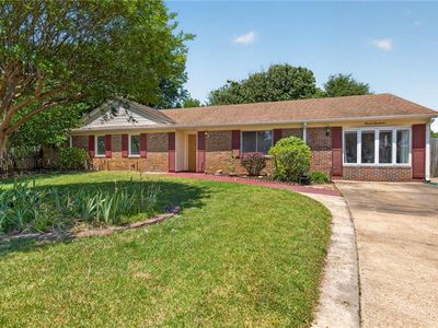 Property at 1117 Camelot Ct, Chesapeake, VA