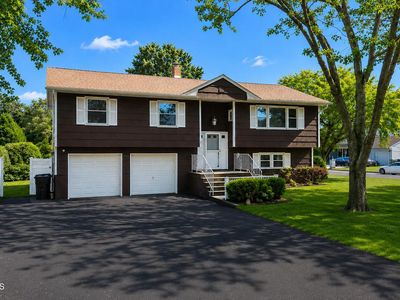 708 Auth Avenue