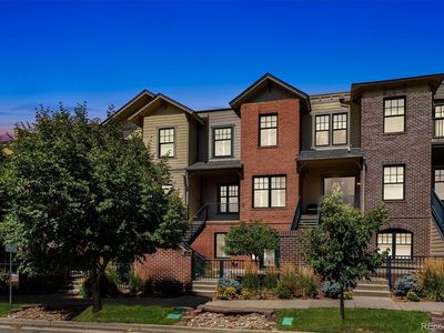 1915 W Lilley Avenue