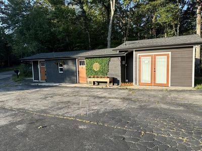 3759 Dunbar Rd