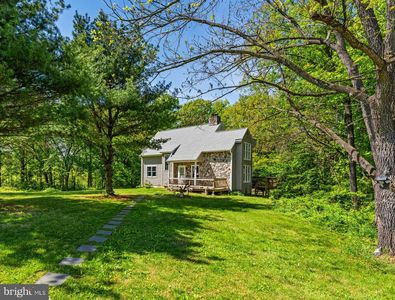 102 Hall Rd