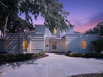 2708 Riverview Dr