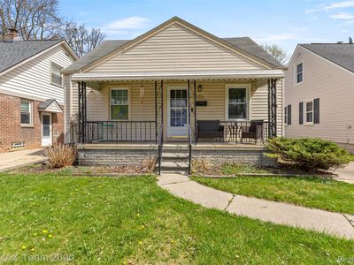 3337 Edgewood St