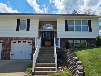 116 Ash Circle