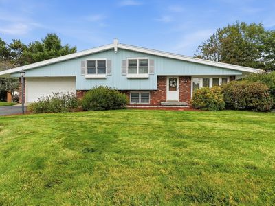 Property at 44 Dennison Hill Rd, Southbridge, MA