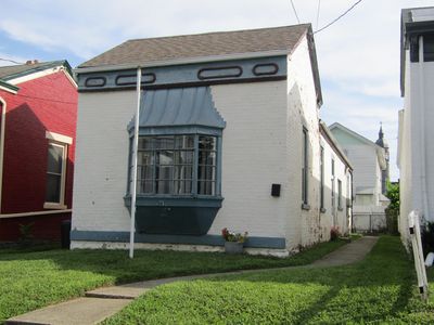 341 Berry Ave