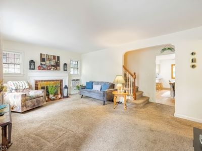 Property at 81 W Gouverneur Ave, Rutherford, NJ