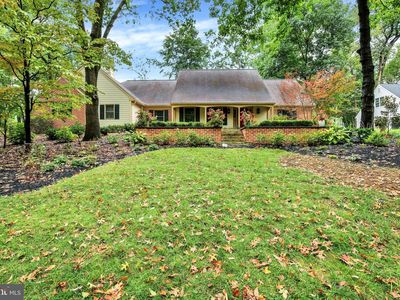 1059 Hunters Path