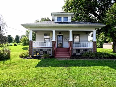 312 Athena Dr
