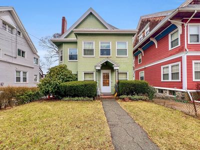 60 Nichols St