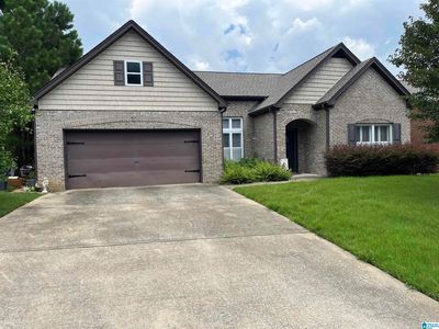 915 Valley Cir