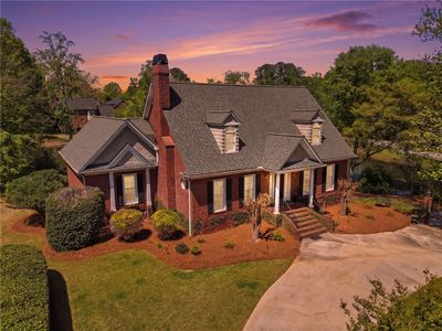 401 Four Lakes Dr