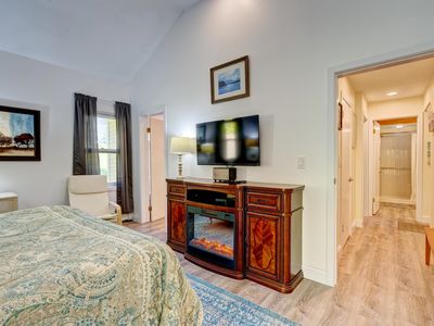 105 Fox Hollow Village UNIT B2