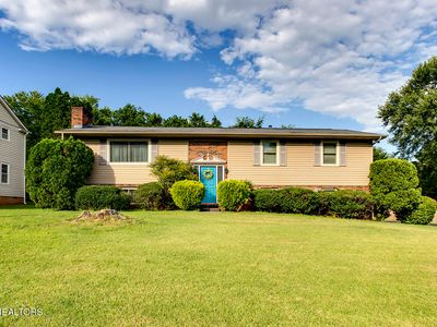 608 Fernwood Rd