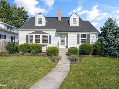 2429 S Main St