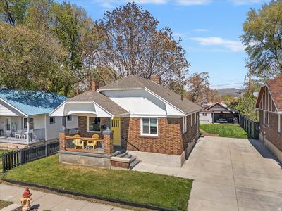 259 E Coatsville Ave S