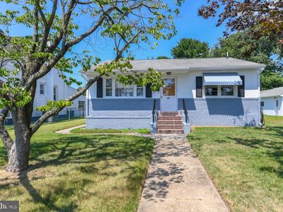 260 Beacon Ave