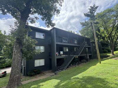 550 Harding Pl APT F110