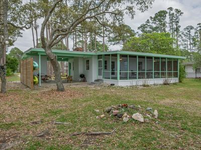 2669 Surf Rd