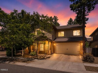 2785 W Pico Del Monte Cir