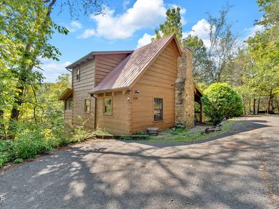 229 Cherokee Path Way