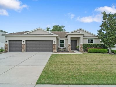 615 Lake Cove Pointe Cir