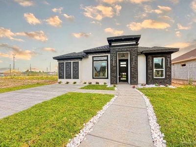 338 Barcelona Dr