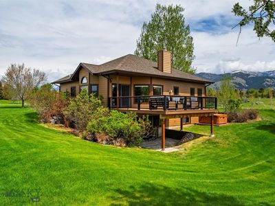 1028 Summer Ridge Rd