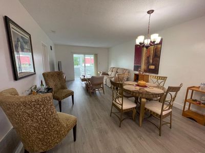 1117 Lake Terrace #F-207