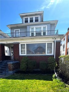 97 Brunswick Blvd