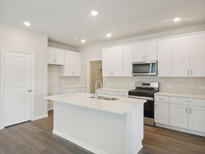 802 Lullaby Lane Lowry Xing