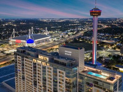 610 E Market UNIT 3304