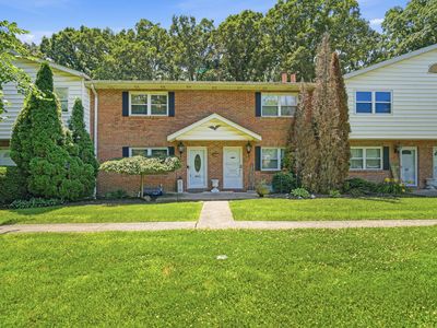 1821 Val Ct