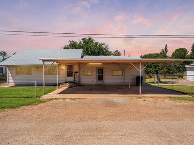 1005 Lucille St
