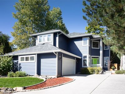 2940 Rimrock Rd