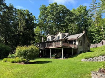 565 Buckhorn Lake Rd
