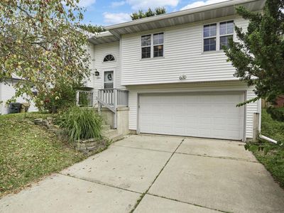 1313 Carpenter Street