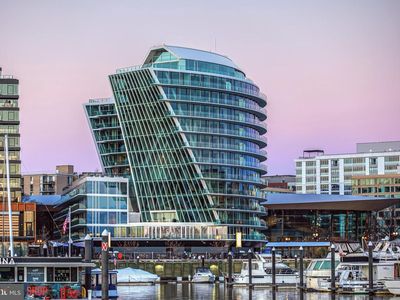 601 Wharf St SW Unit 203