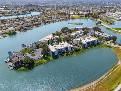 651 Port Dr APT 208