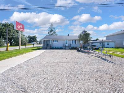 6381 Dyke Rd
