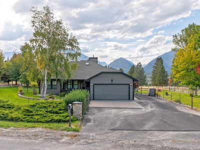 292 Cartwright Way