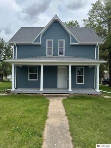 301 Francis St