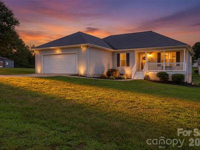 398 Green Meadows Dr