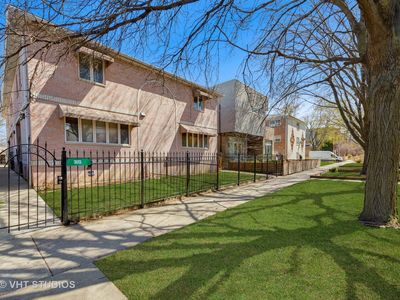 3913 N Kedvale Ave #A