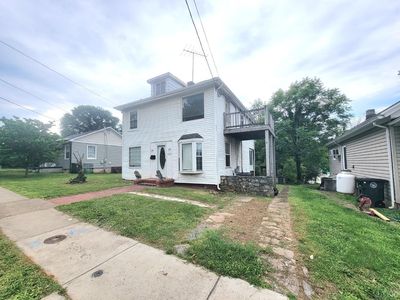 2111 Bedford Ave