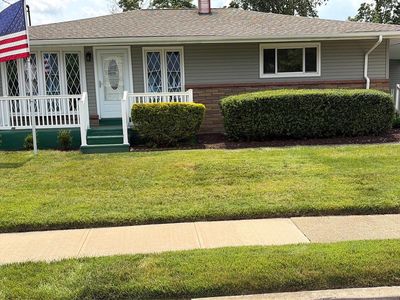 6 La Clede Dr