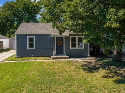 739 N Mount Carmel Ave