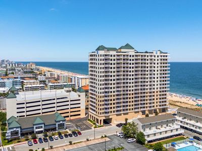 2 48th St Unit 706